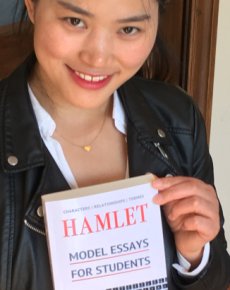 Hamlet: Model Essays Book